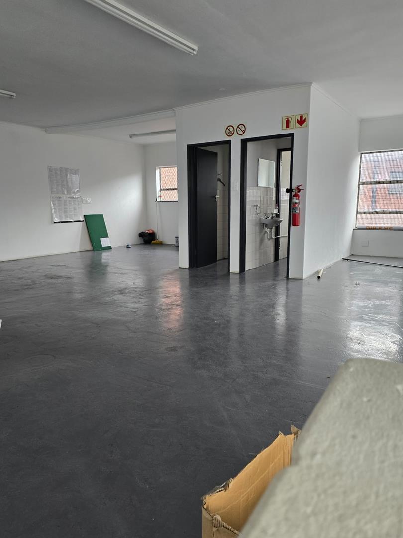 To Let commercial Property for Rent in Montague Gardens Western Cape